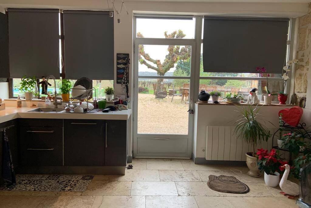 Villa Mas des Coudoulières avec piscine et jacuzzi à Roquemaure  Extérieur photo